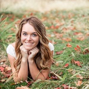 Meet your Posher, Jenny